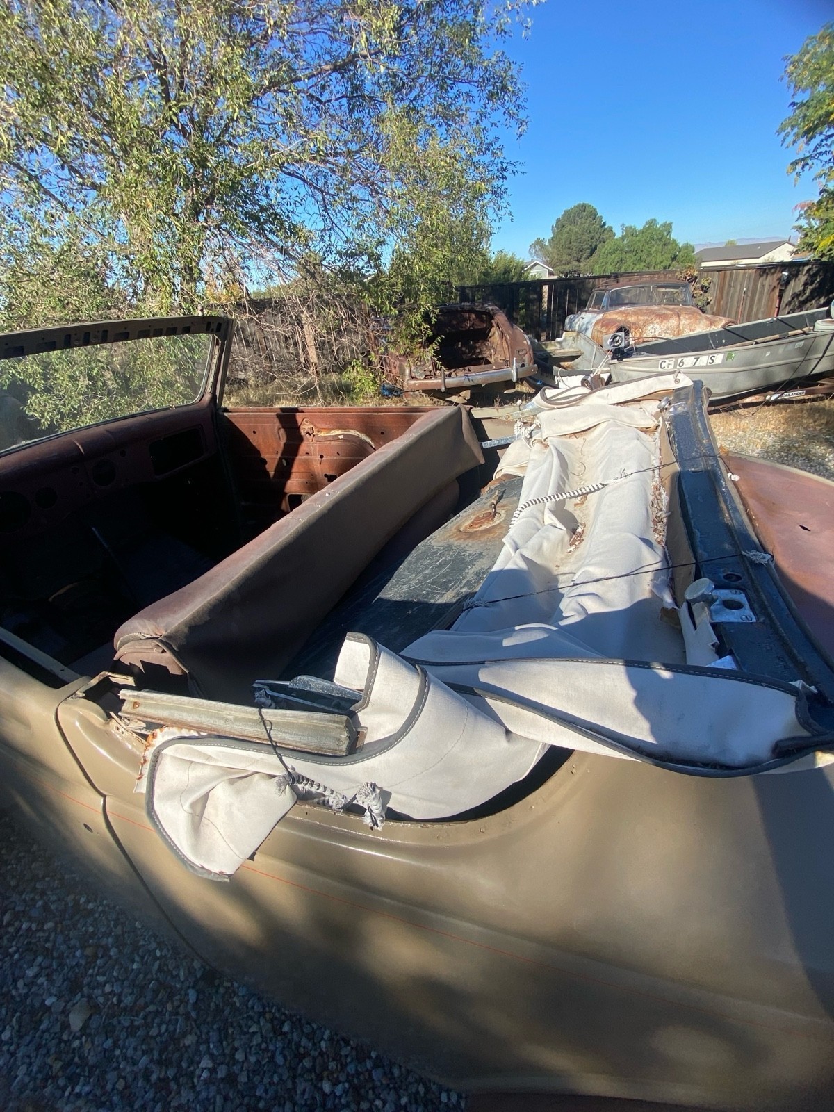 Ford-Deluxe-1935-Convertible-5