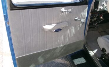 Ford-Deluxe-1939-Sedan-17