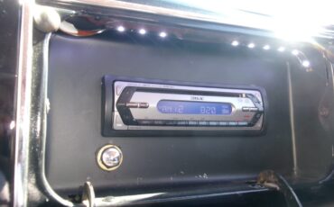 Ford-Deluxe-1939-Sedan-28