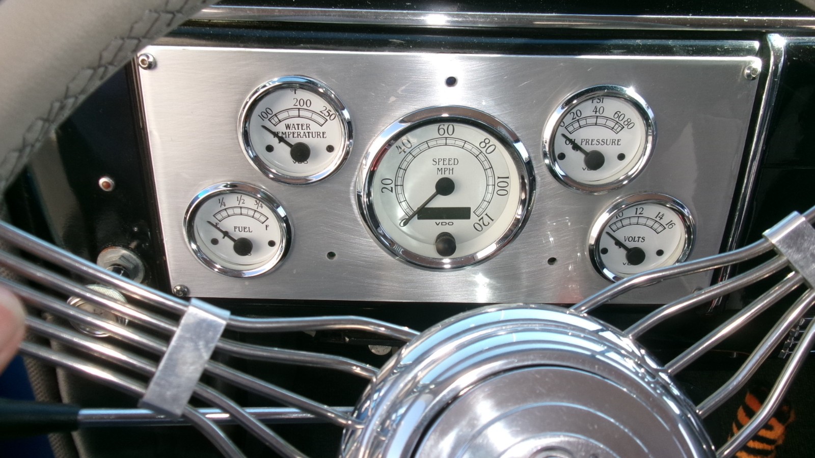 Ford-Deluxe-1939-Sedan-29