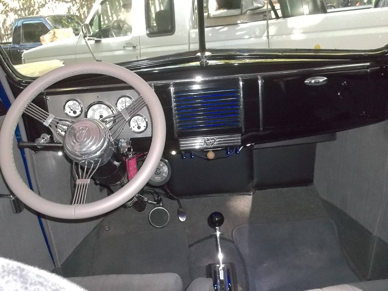 Ford-Deluxe-1939-Sedan-39