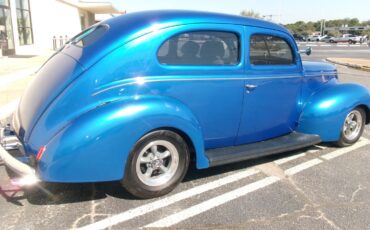 Ford-Deluxe-1939-Sedan-6