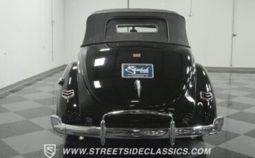 Ford-Deluxe-1940-Convertible-11