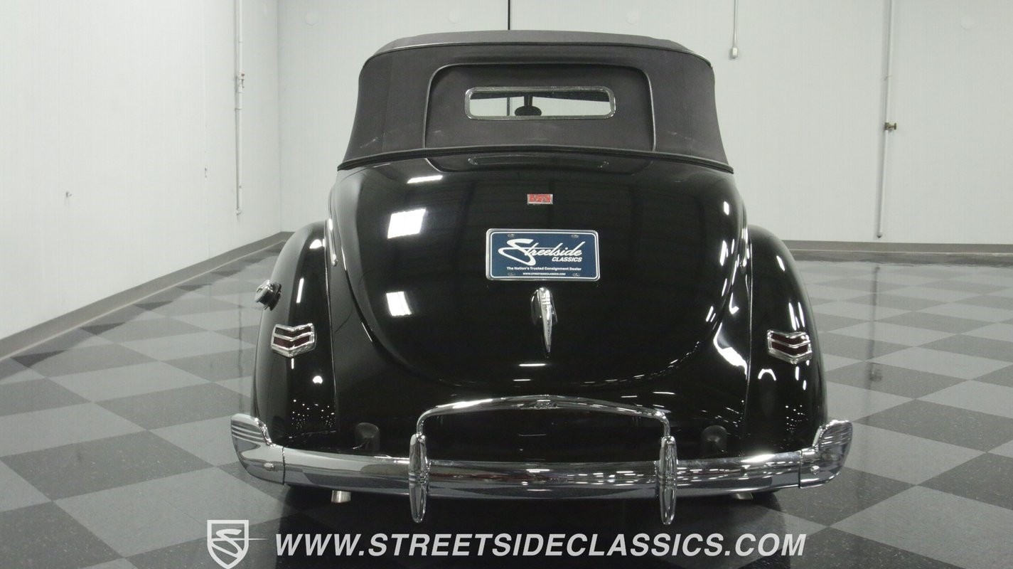 Ford-Deluxe-1940-Convertible-11
