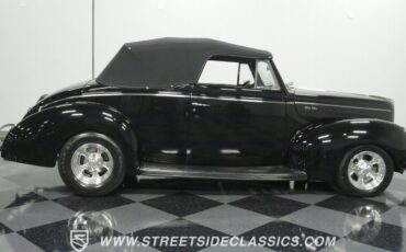 Ford-Deluxe-1940-Convertible-15