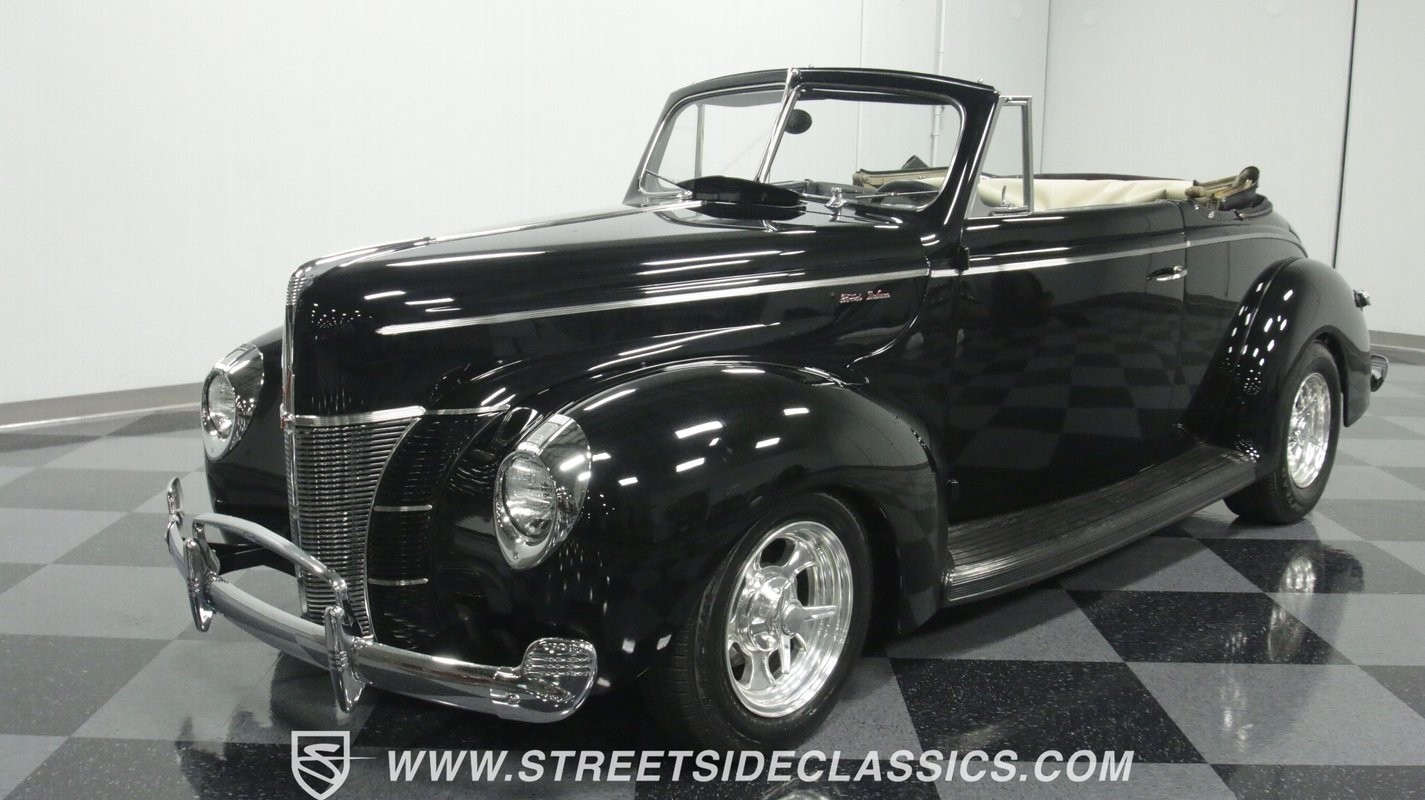 Ford-Deluxe-1940-Convertible-21