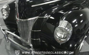 Ford-Deluxe-1940-Convertible-22