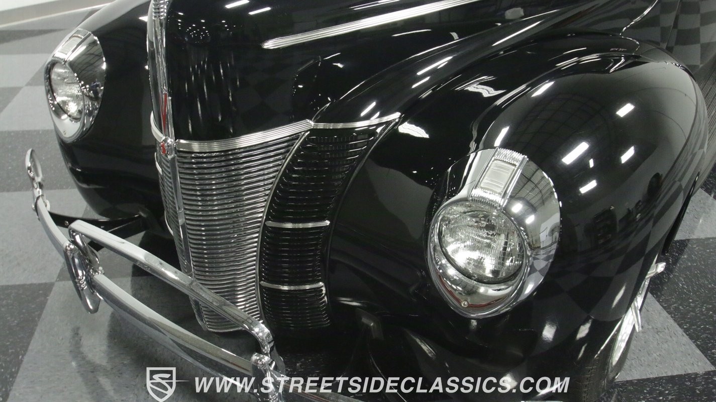Ford-Deluxe-1940-Convertible-22