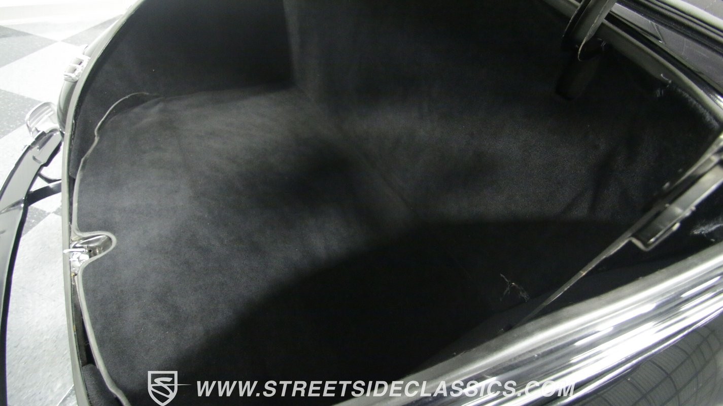 Ford-Deluxe-1940-Convertible-39