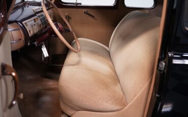 Ford-Deluxe-1940-Coupe-29