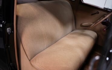 Ford-Deluxe-1940-Coupe-34