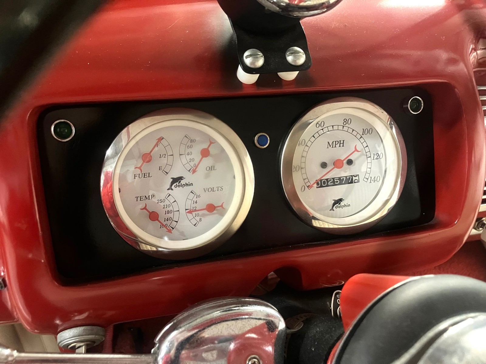 Ford-Deluxe-1940-Custom-Deluxe-Sedan-25