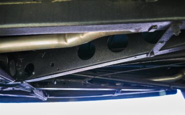 Ford-Deluxe-1940-Lyon-Blue-Tan-24