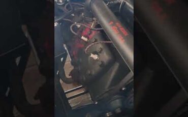 Ford-Deluxe-1940-Lyon-Blue-Tan-26