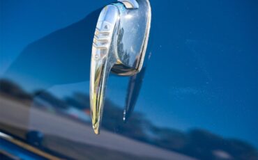 Ford-Deluxe-1940-Lyon-Blue-Tan-50