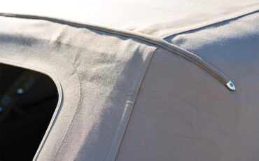 Ford-Deluxe-1940-Lyon-Blue-Tan-59