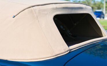 Ford-Deluxe-1940-Lyon-Blue-Tan-60