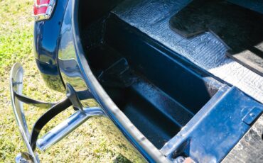 Ford-Deluxe-1940-Lyon-Blue-Tan-89