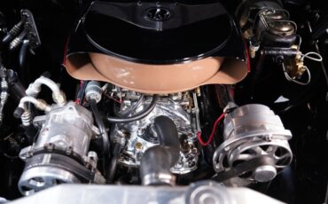 Ford-Deluxe-1947-Coupe-3