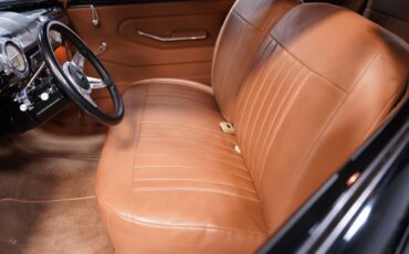 Ford-Deluxe-1947-Coupe-33