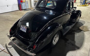 Ford-Deluxe-Coupe-1938-16