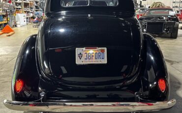 Ford-Deluxe-Coupe-1938-18