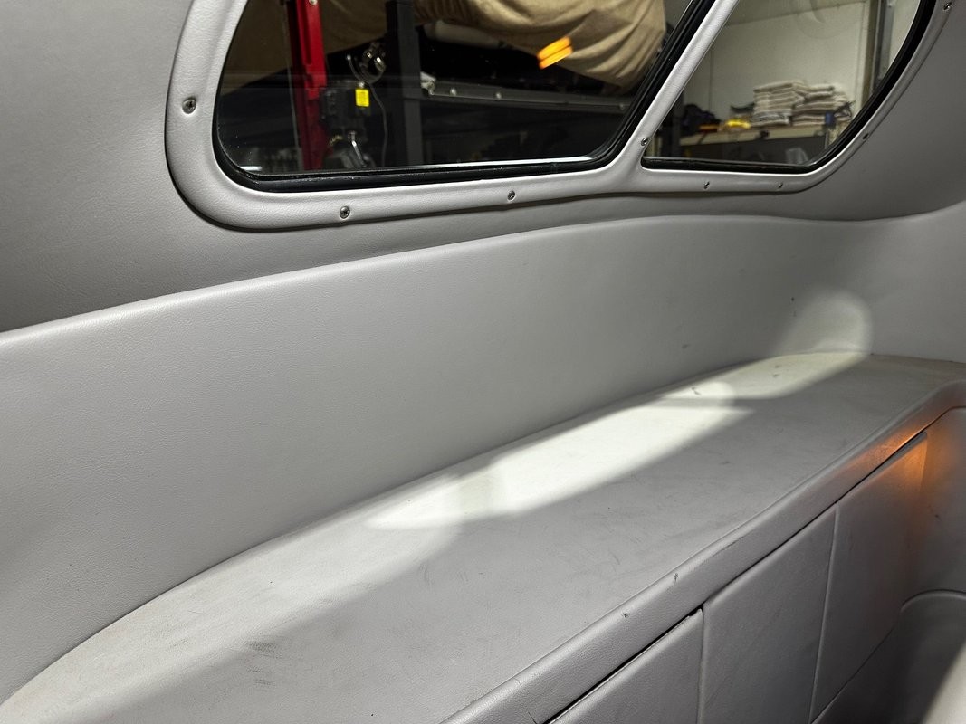 Ford-Deluxe-Coupe-1938-21