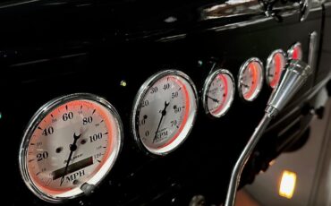 Ford-Deluxe-Coupe-1938-22