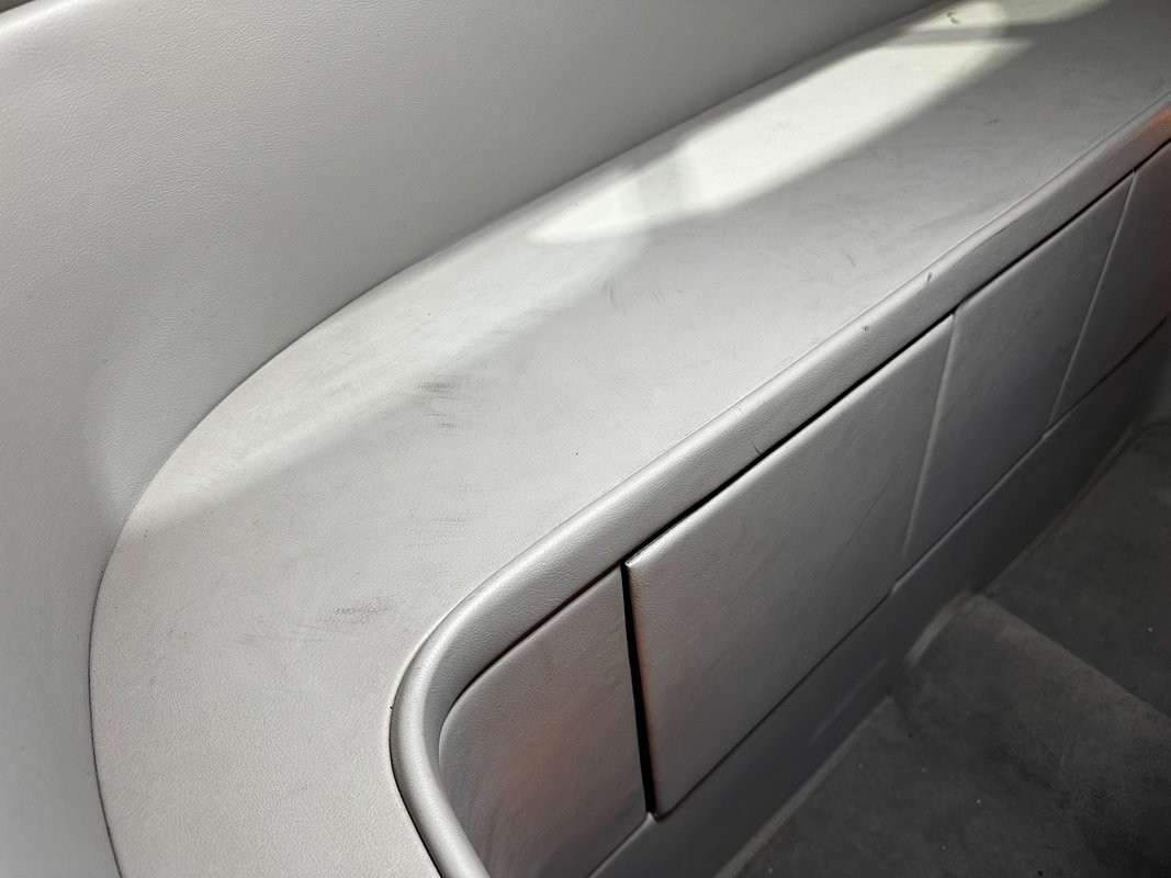 Ford-Deluxe-Coupe-1938-26