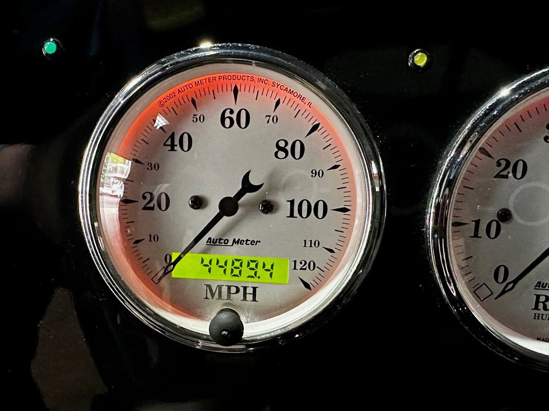 Ford-Deluxe-Coupe-1938-30