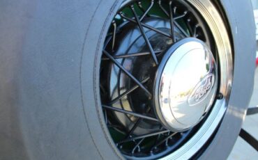 Ford-Deluxe-Tudor-1936-Coupe-37