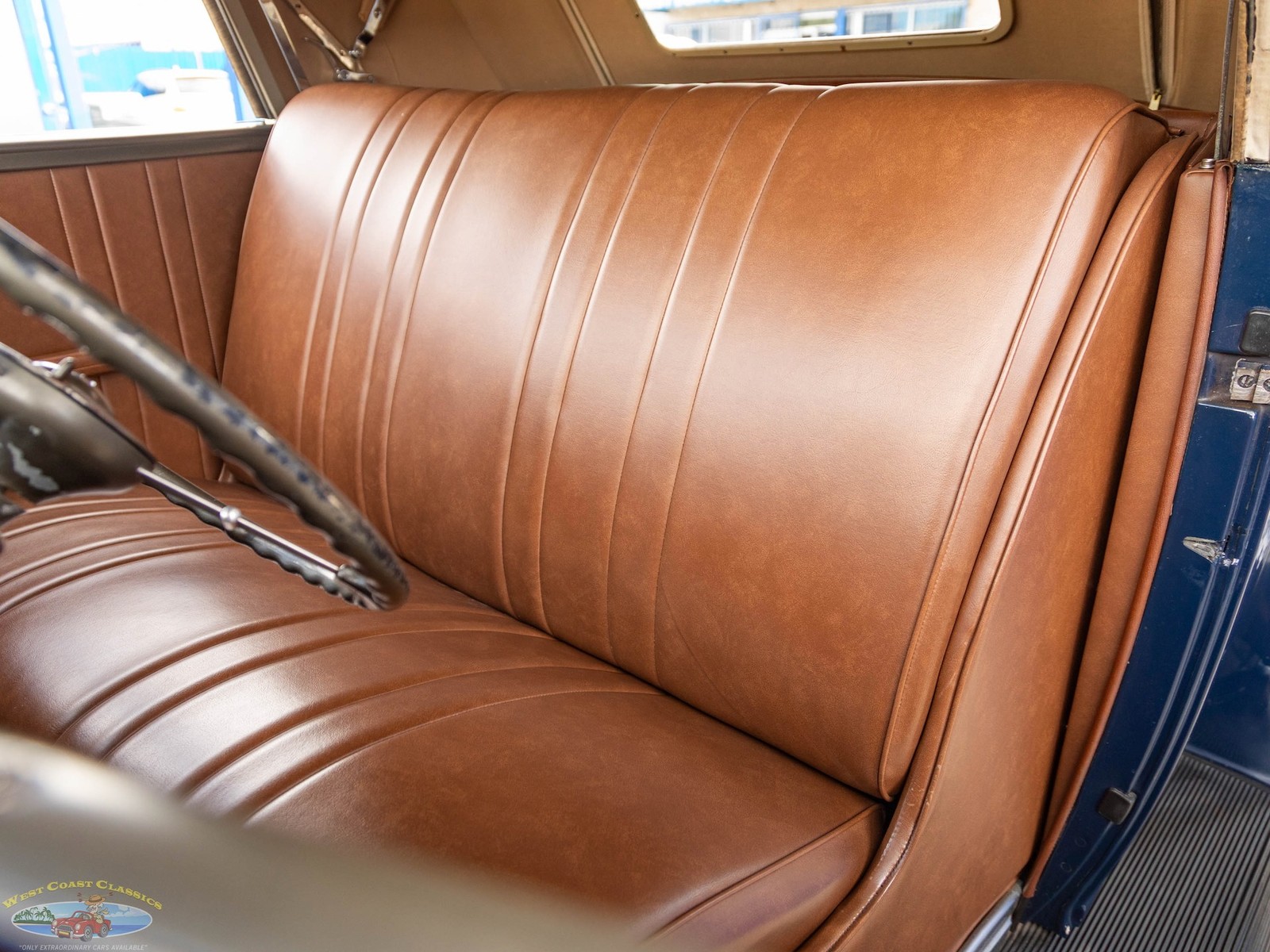 Ford-Deluxe-V8-2-Passenger-Cabriolet-1936-2-Door-Convertible-27