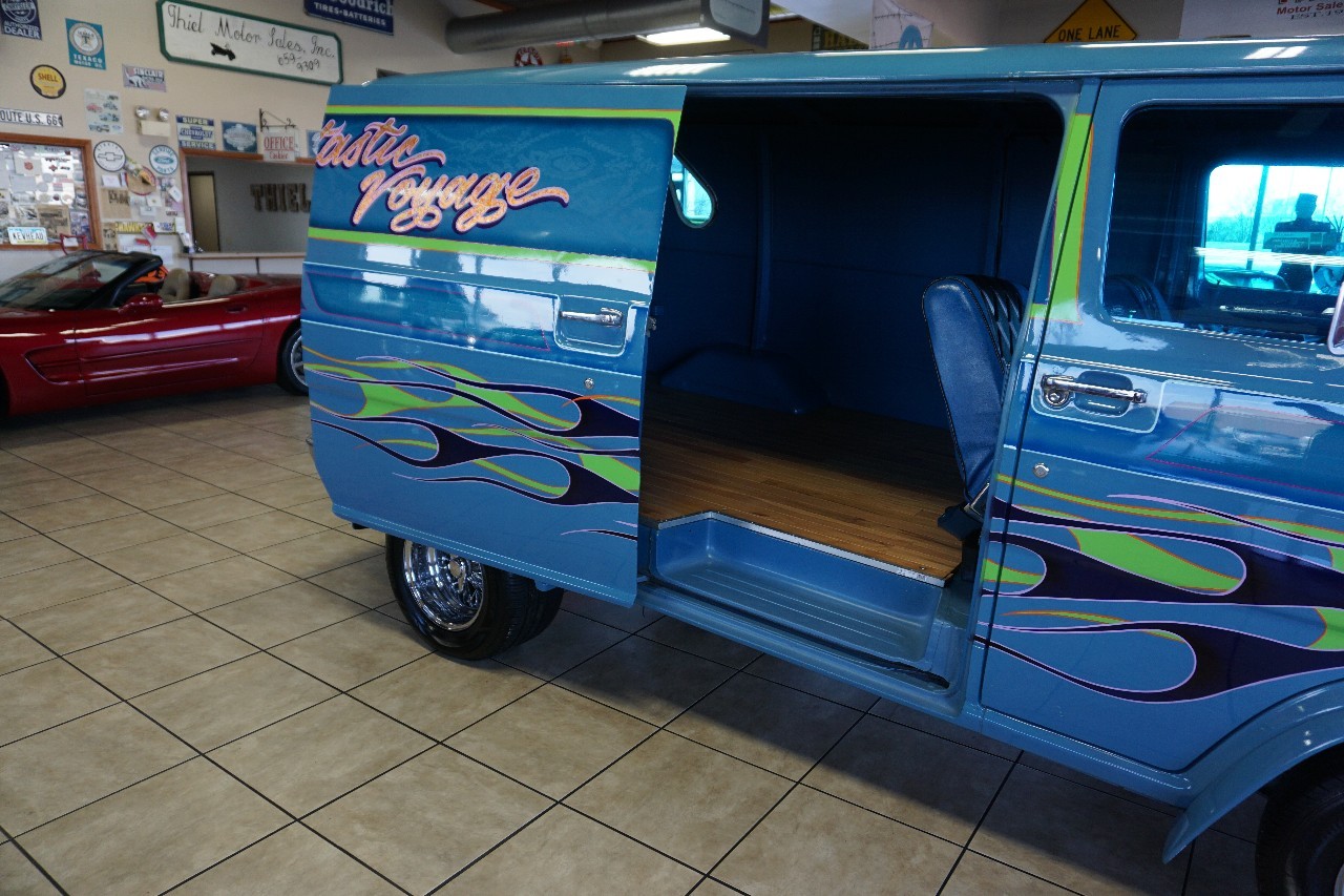 Ford-E-Series-Van-1974-Classic-Car-23