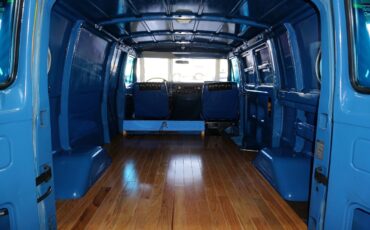 Ford-E-Series-Van-1974-Classic-Car-25
