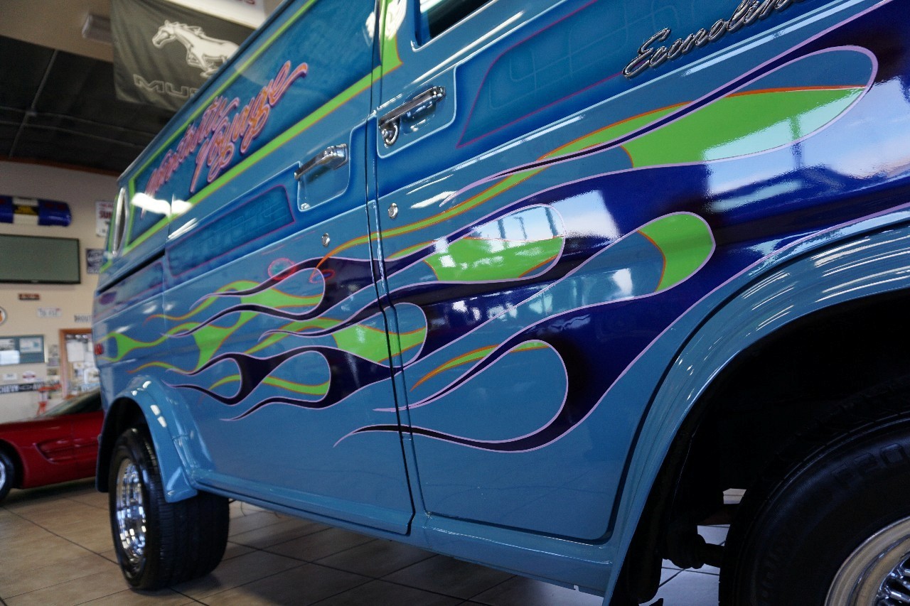 Ford-E-Series-Van-1974-Classic-Car-31