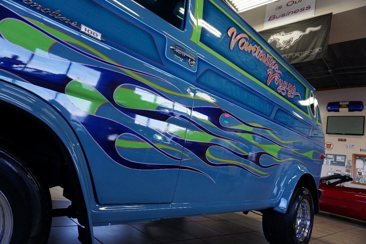 Ford-E-Series-Van-1974-Classic-Car-32