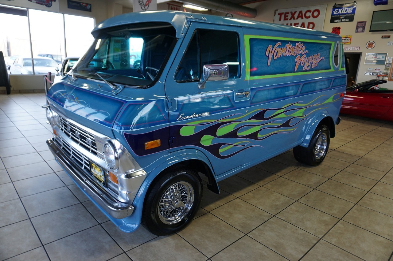 Ford-E-Series-Van-1974-Classic-Car-33