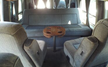 Ford-E-Series-Van-1990-Standard-Passenger-Van-15