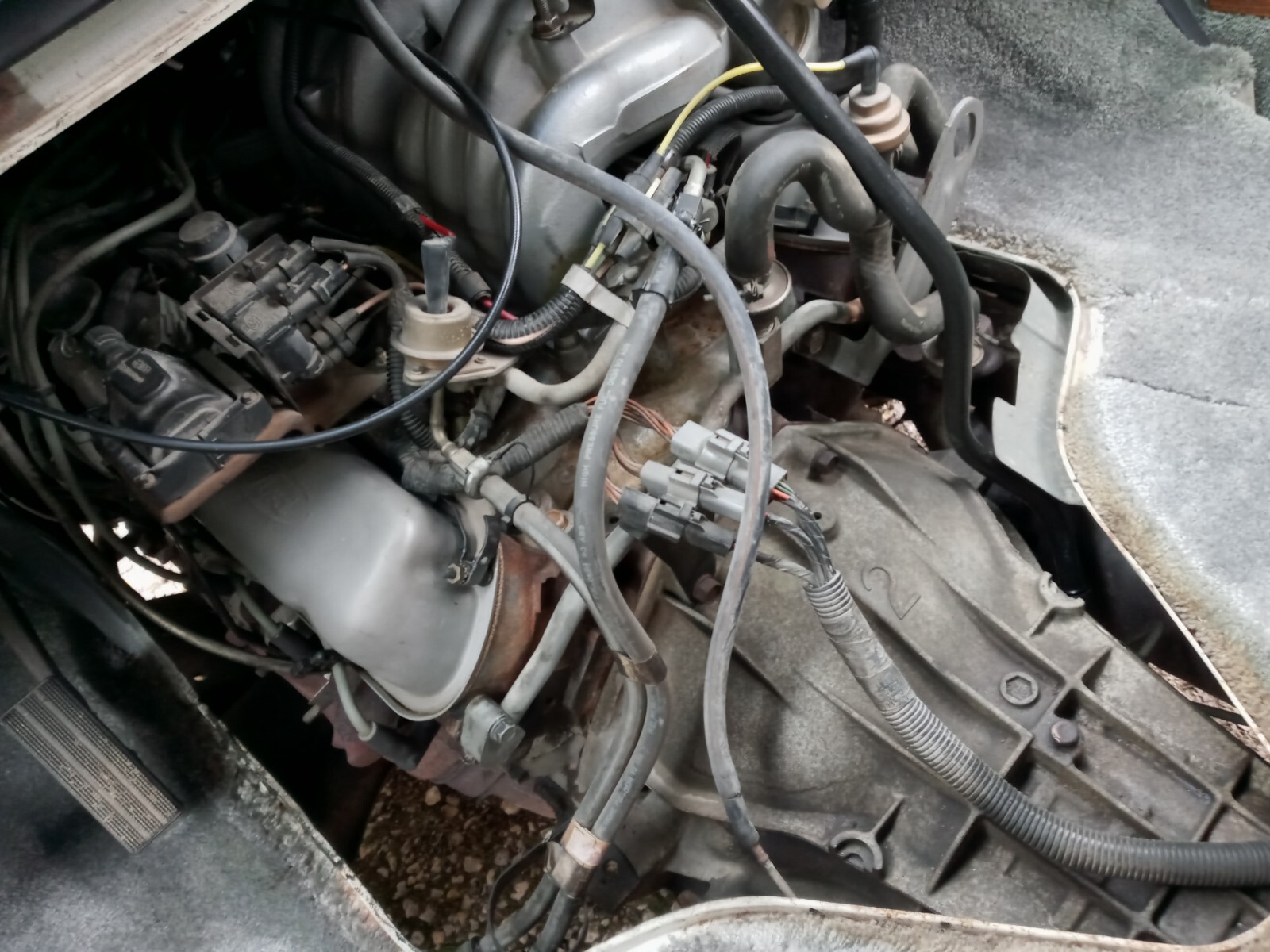 Ford-E-Series-Van-1990-Standard-Passenger-Van-21