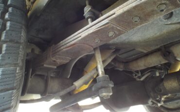 Ford-E-Series-Van-1990-Standard-Passenger-Van-23