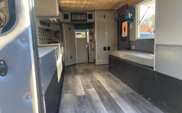 Ford-E-Series-Van-1995-24