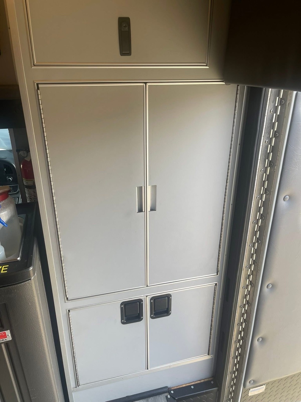 Ford-E-Series-Van-1995-27