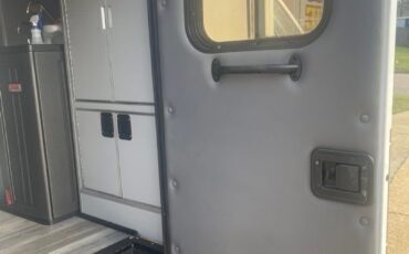 Ford-E-Series-Van-1995-28