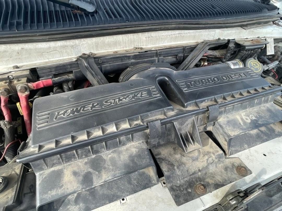 Ford-E-Series-Van-1995-32