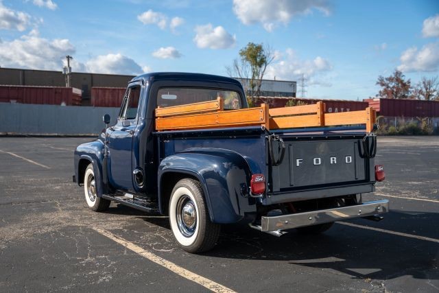 Ford-F-100-1953-Pickup-11