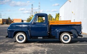 Ford-F-100-1953-Pickup-12