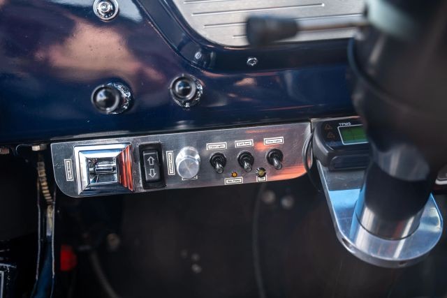 Ford-F-100-1953-Pickup-16