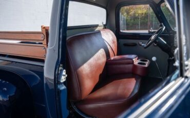 Ford-F-100-1953-Pickup-2