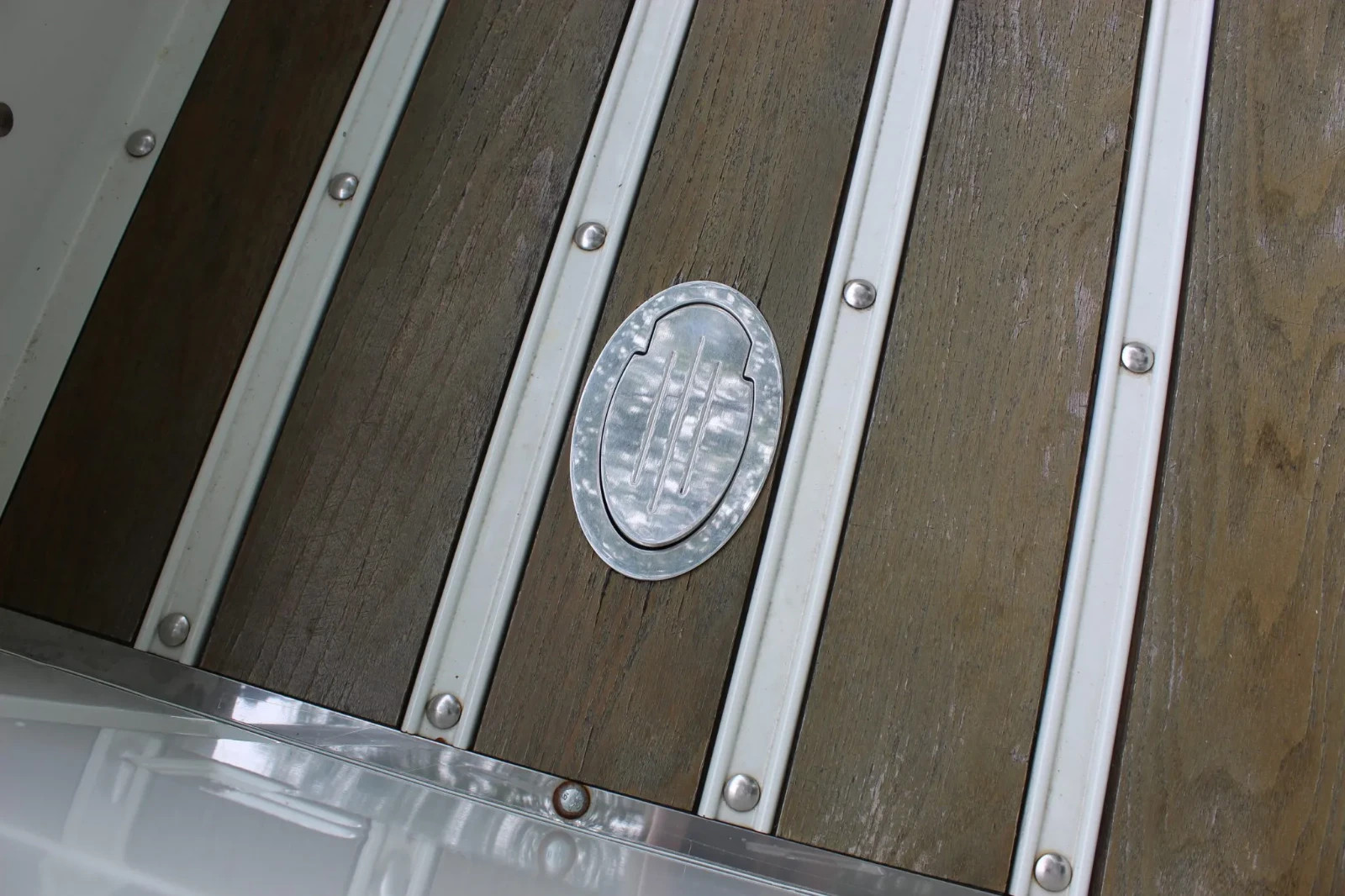 Ford-F-100-1953-Pickup-Truck-11