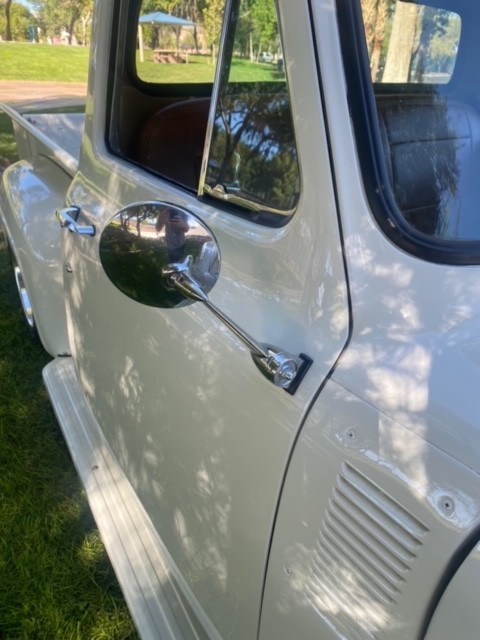 Ford-F-100-1953-Pickup-Truck-12